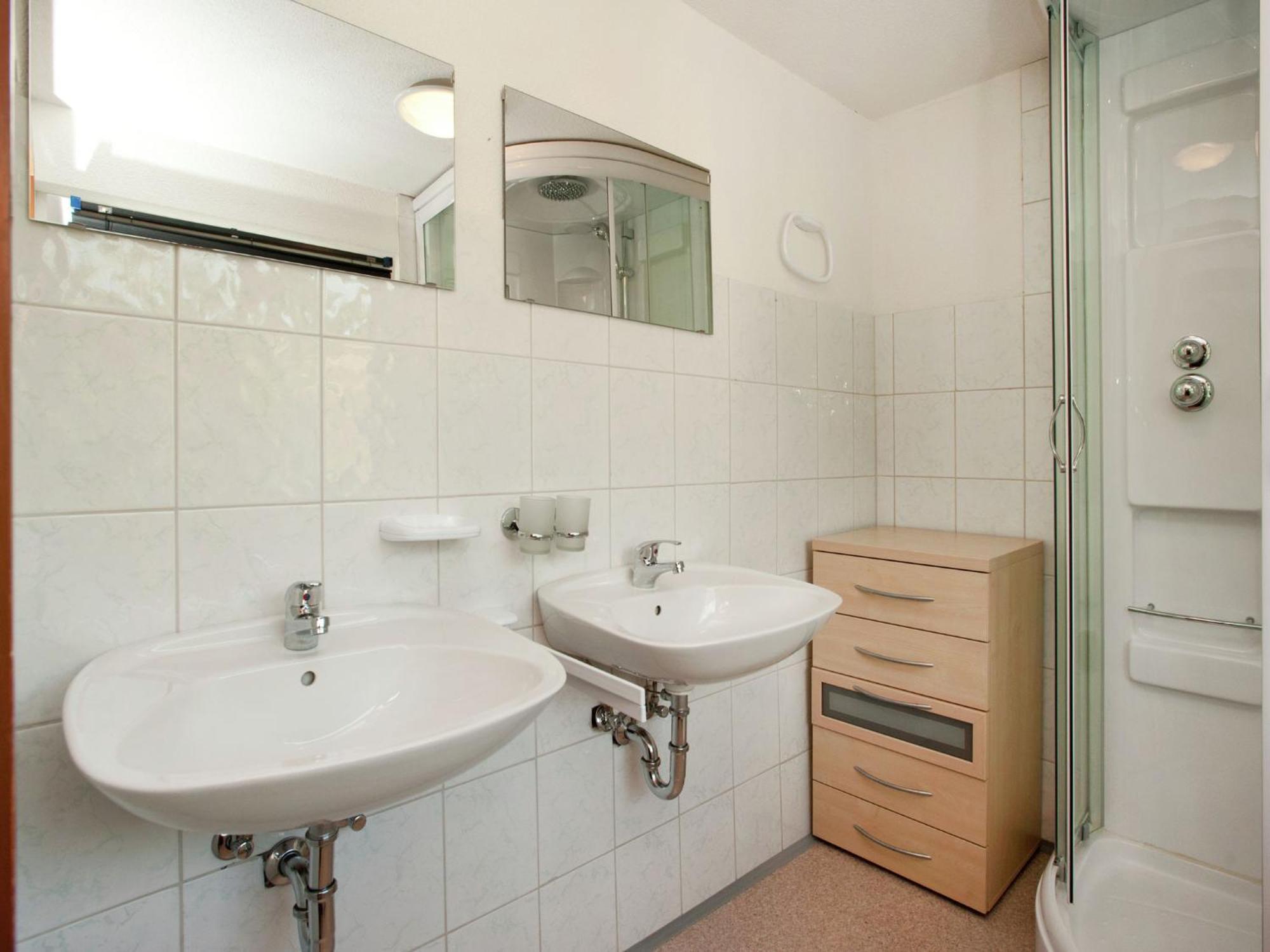 Spacious Holiday Home In Wenns Near Ski Area ภายนอก รูปภาพ